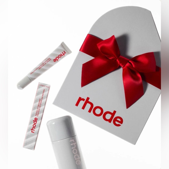 Rhode Holiday Duo - Peppermint Glaze Peptide Lip & Glazing Milk - Picture 3 of 5